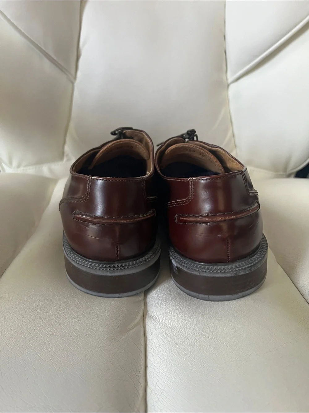 Kenneth Cole Men's Burgundy Leather Lace-Up Oxfords